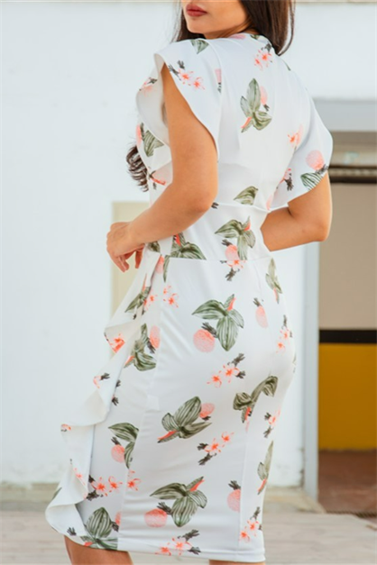 Butik Kadın Elbise Kadın Beyaz Pembe çiçek Desenli Kolları Fırfırlı Kısa Kollu V Yakalı Piliseli önden Fırfırlı Dalgıç Kumaş Midi Elbise modelleri