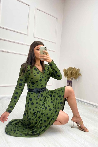 Butik Kadın Elbise Kruvaze Yaka Puanlı Cep Detaylı Kemer Dahil Elbise. modelleri